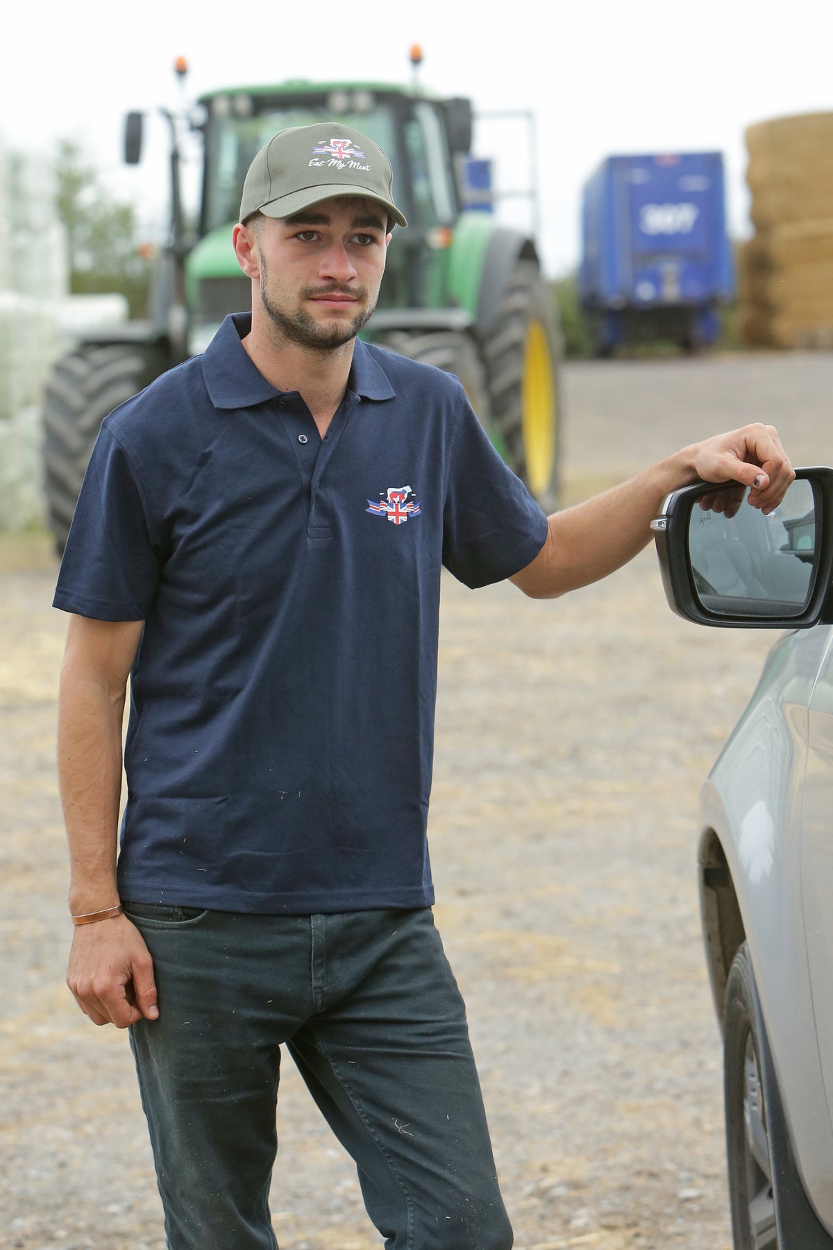 Polo shirt (no text)